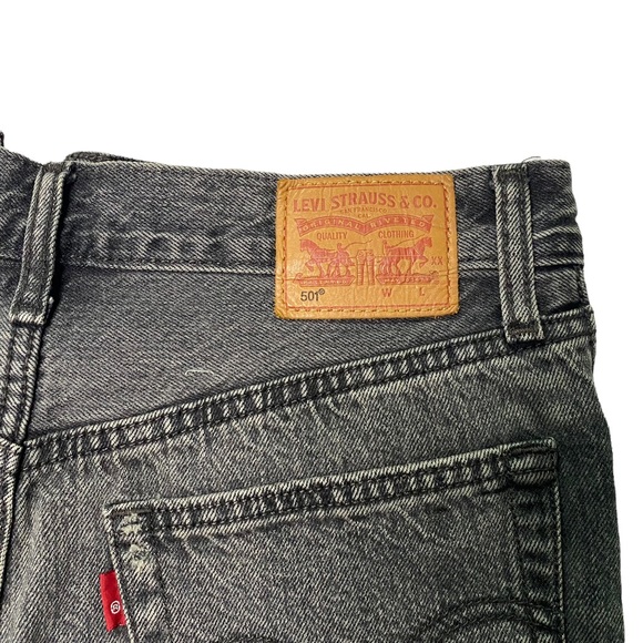 Levi Strauss Black Distressed Jean Shorts - Picture 10 of 12